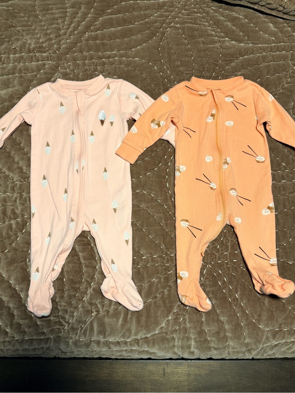 Baby Girl Footed Pajamas Carter’s and Pekkle Clothing Bundle - Picture 6 of 9